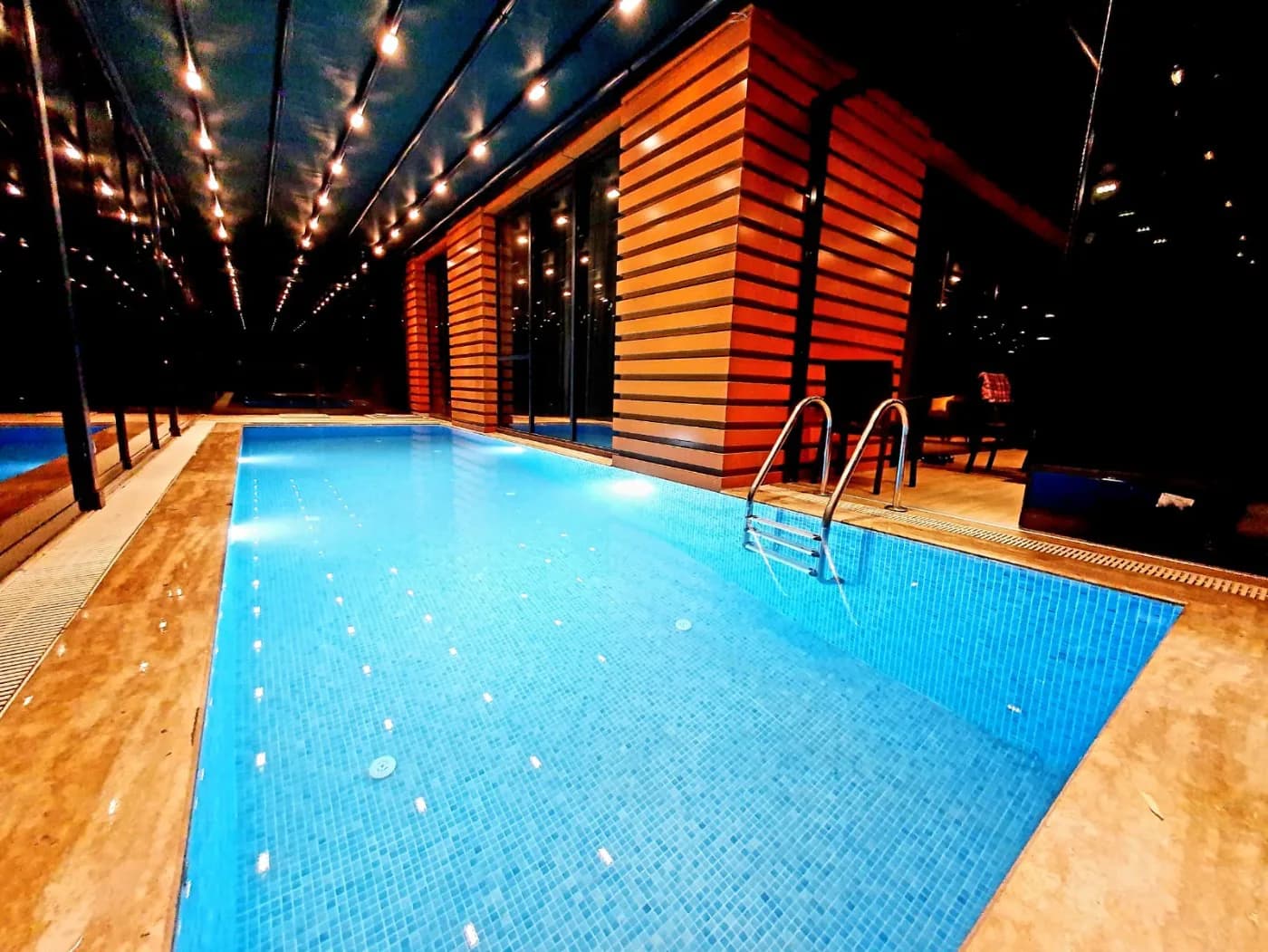 Sapanca Rüstempaşa'da Muhteşem Doğada, Isıtmalı Havuzlu, Lüks Villa görsel 2