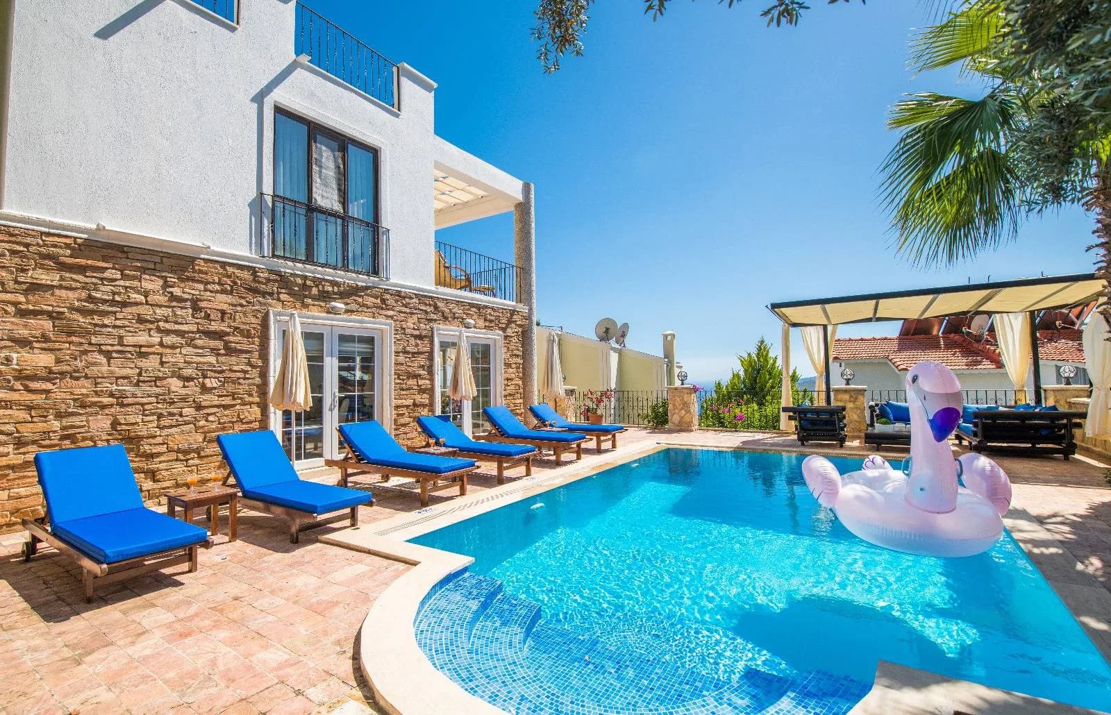 Kaş Kalkan'da Deniz Manzaralı, Özel Havuzlu, Lüks 5+1 Villa görsel 3