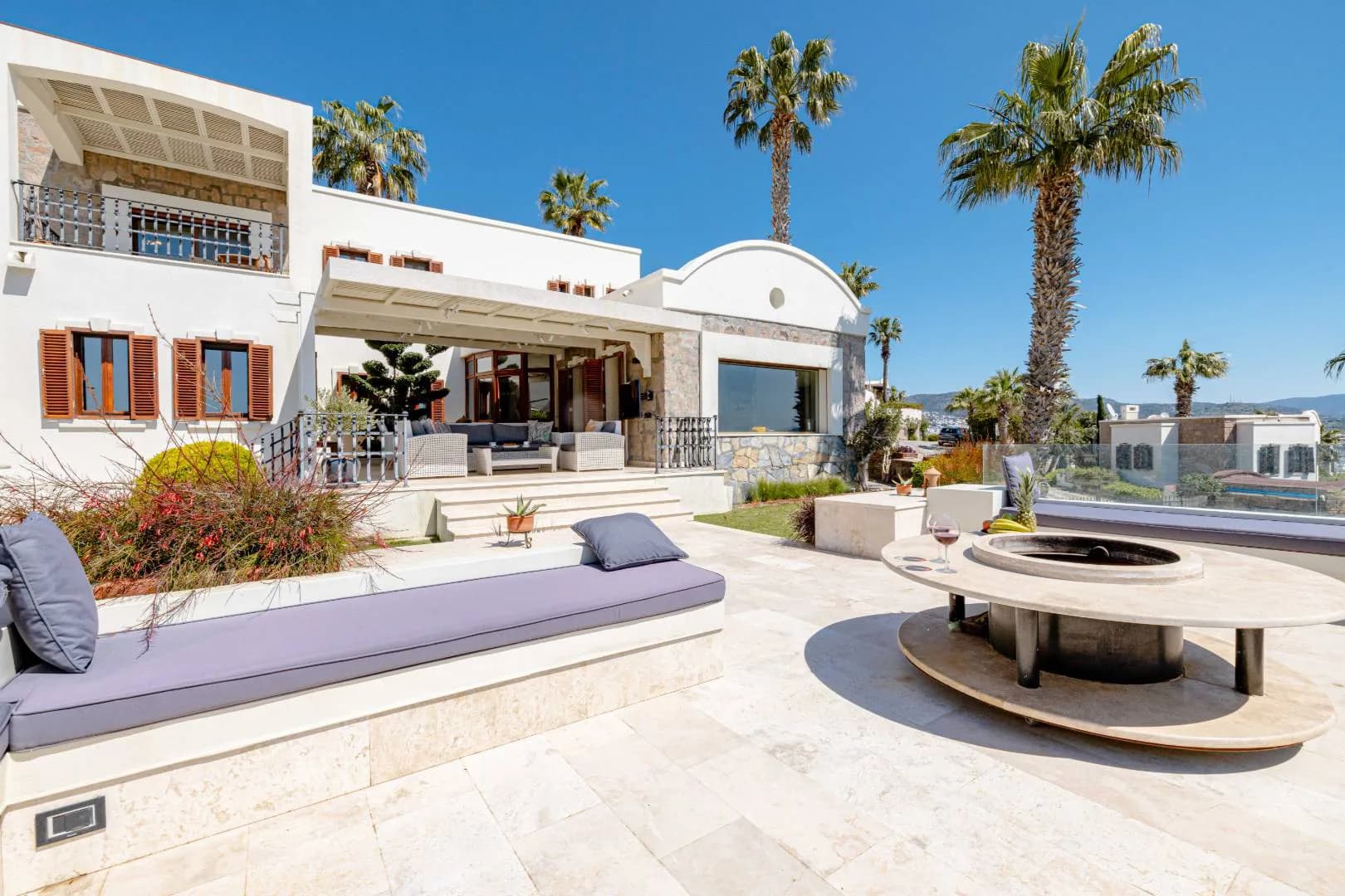 Bodrum Bitez'de Denize Yürüme Mesafesinde, Özel Havuzlu, Lüks Villa görsel 2