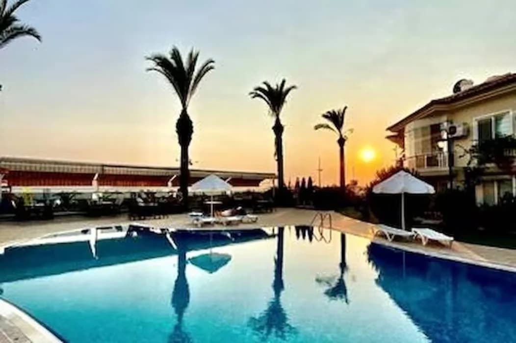 Muğla Fethiye'de Denize Yakın Konumda, Ortak Havuzlu, Konforlu Ev görsel 2