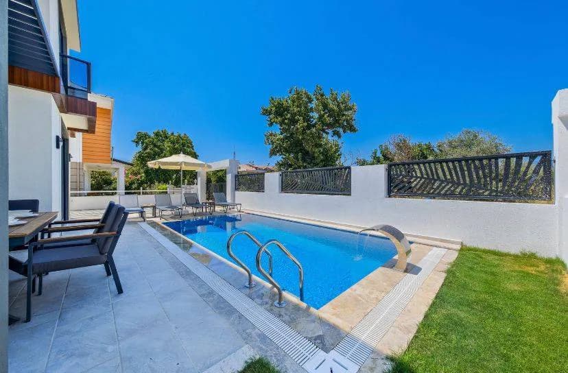 Muğla Fethiye'de Merkeze Yakın, Özel Havuzlu, Tatil Villası görsel 2
