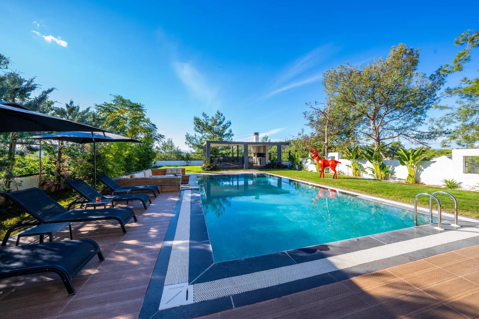 Fethiye Ölüdeniz'de Modern Tasarıma Sahip, Özel Havuzlu, Lüks Villa görsel 3