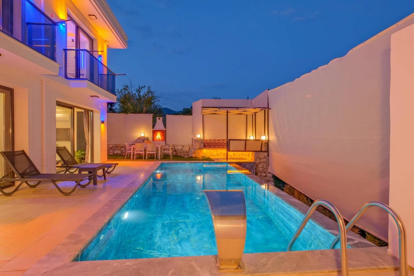 Fethiye Eldirek'te Çekirdek Ailelere Uygun, Özel Havuzlu, Modern Villa görsel 3