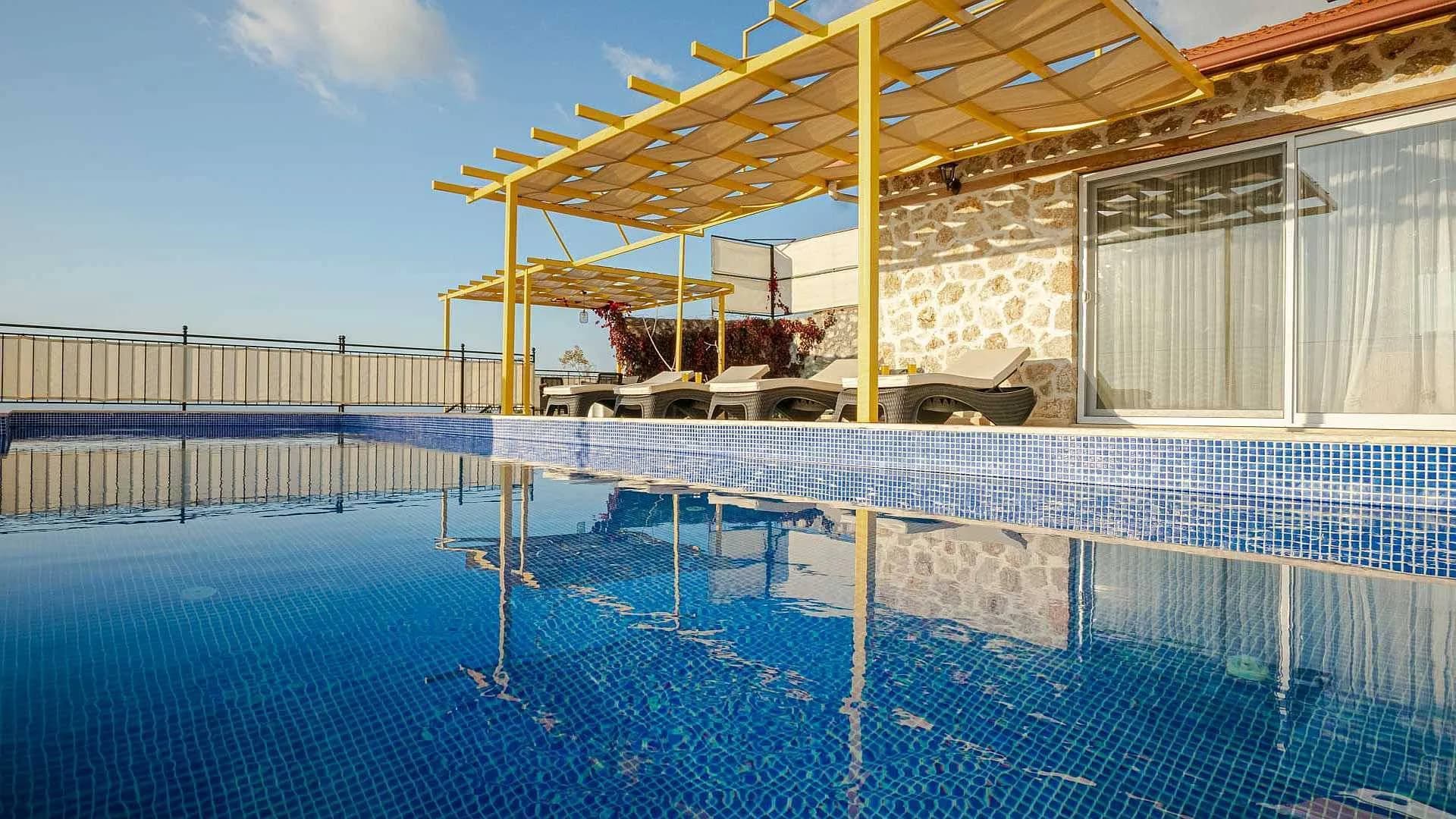 Kaş İslamlar'da Doğanın Kalbinde, Özel Havuzlu, Konforlu Villa görsel 2