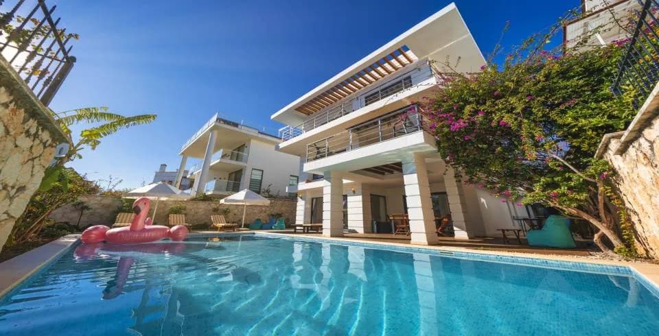 Kaş Kalkan'da Göz Alıcı Deniz Manzaralı, Özel Havuzlu, 4+1 Villa görsel 3