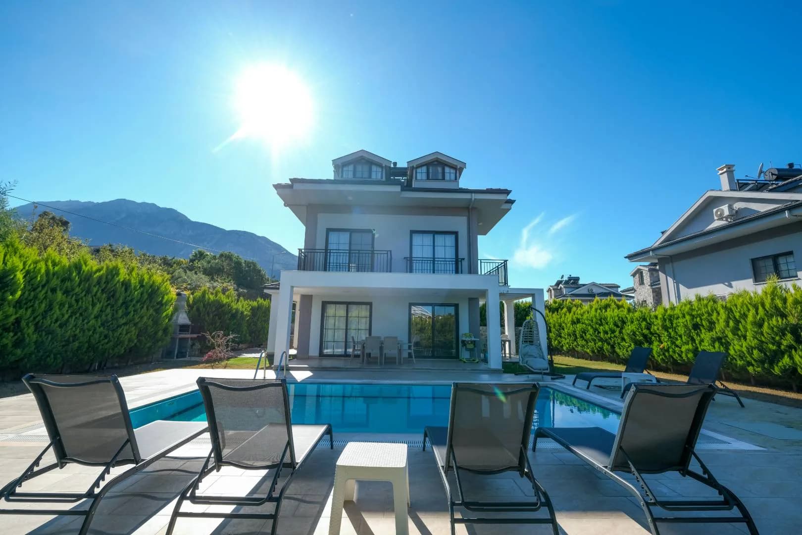 Fethiye Ölüdeniz'de Nezih Konumda, Özel Havuzlu, Lüks Villa görsel 2