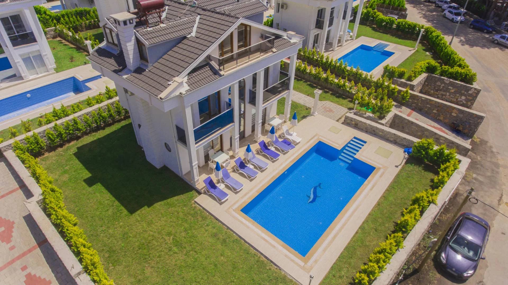 Fethiye Ölüdeniz'de Sakin Konumda, Özel Havuzlu, Bahçeli Villa görsel 3