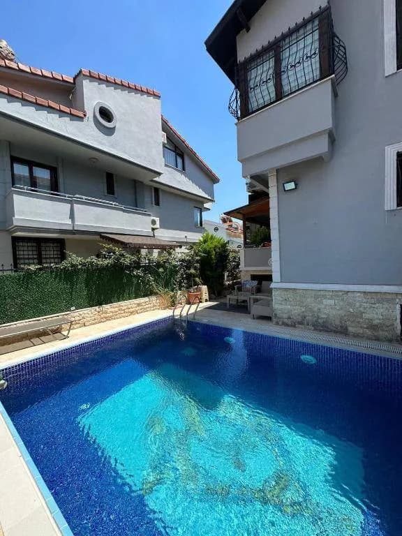 Marmaris Armutalan'da Geniş Ailelere Uygun, Özel Havuzlu, Ferah Villa görsel 3