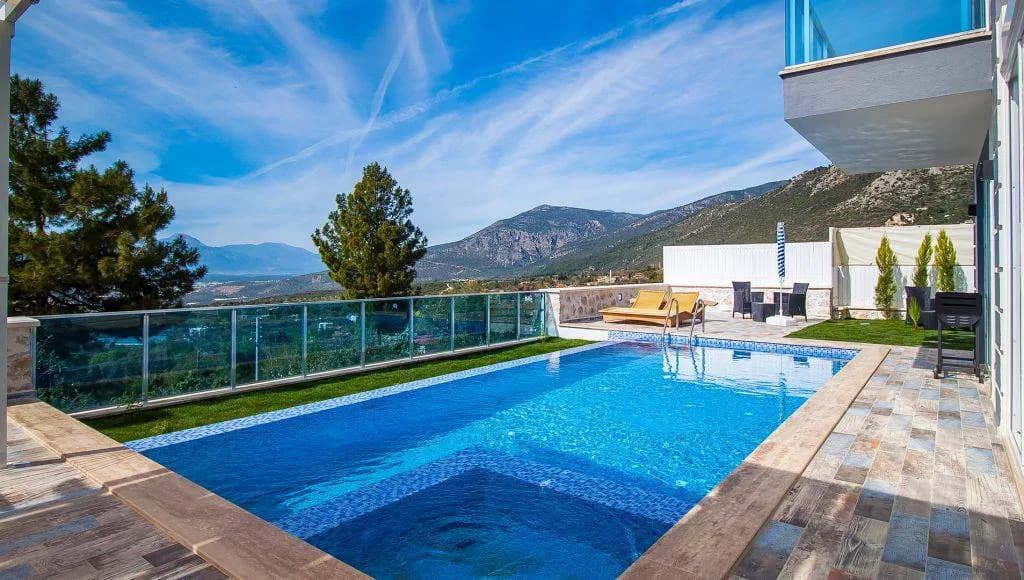 Kaş Üzümlü'de Doğa Manzaralı, Özel Havuzlu, 3+1 Villa görsel 2