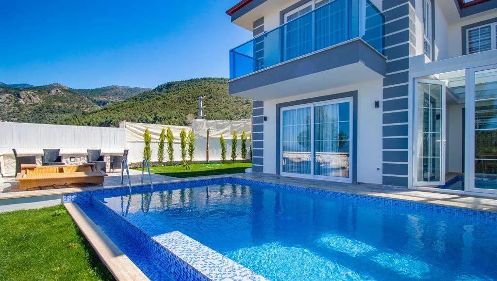 Kaş Üzümlü'de Doğa Manzaralı, Özel Havuzlu, 3+1 Villa görsel 3