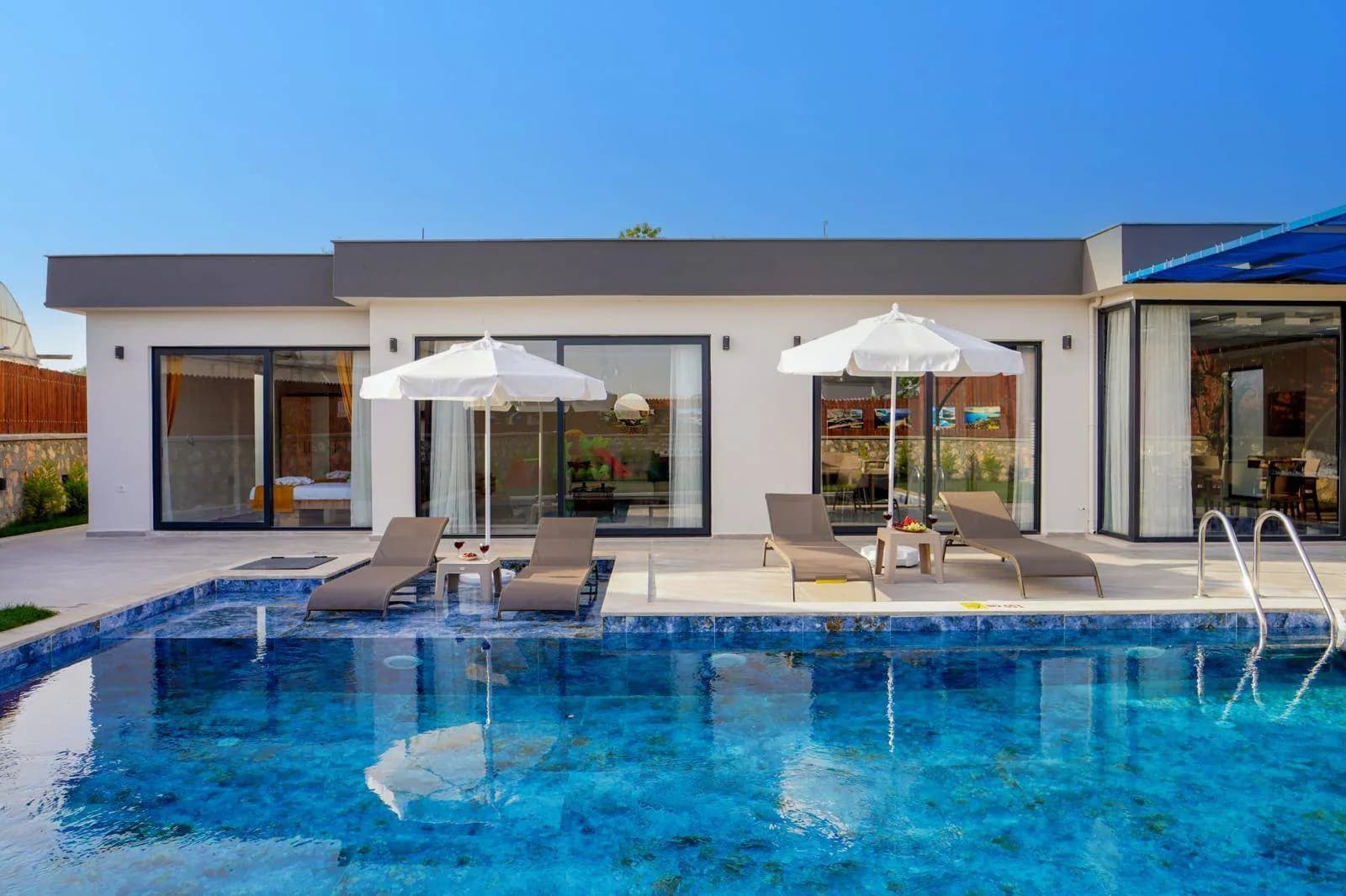 Kaş Çavdır'da Sakin Konumda, Özel Havuzlu, Olanaklı, Lüks Villa görsel 3