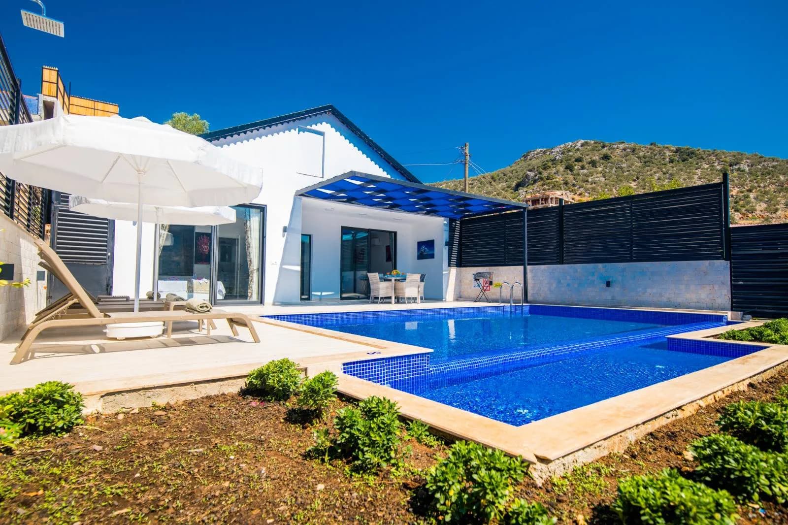 Kaş Ulugöl'de Eşsiz Doğada, Özel Havuzlu, Kiralık Villa görsel 3