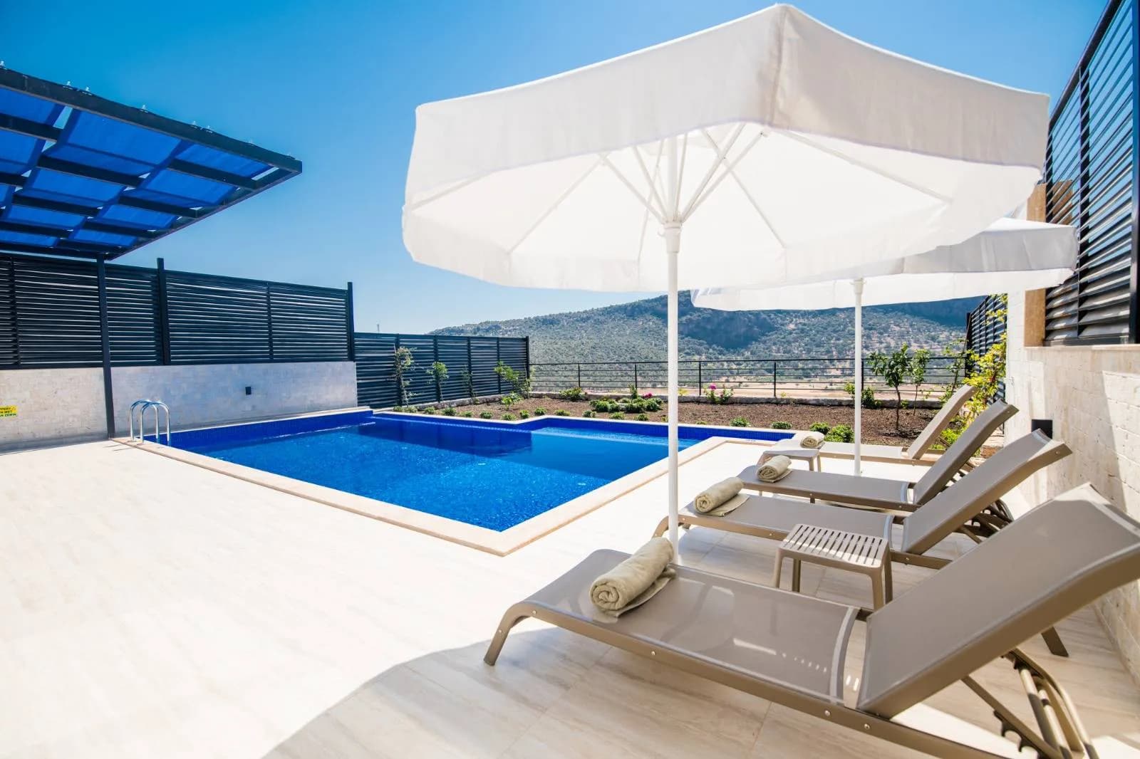 Kaş Ulugöl'de Eşsiz Doğada, Özel Havuzlu, Kiralık Villa görsel 2