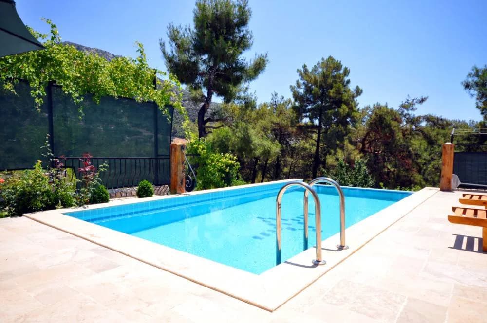 Kaş İslamlar'da Yeşillikler İçerisinde, Özel Havuzlu, 8 Kişilik Villa görsel 3