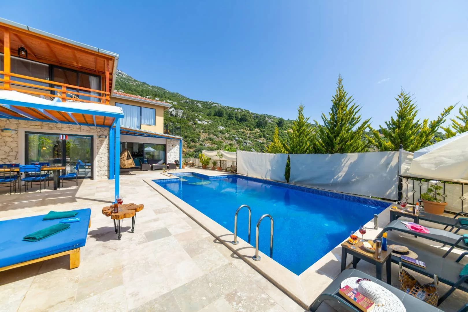 Kaş İslamlar'da Doğa ile İç İçe, Özel Havuzlu, Modern Villa görsel 3