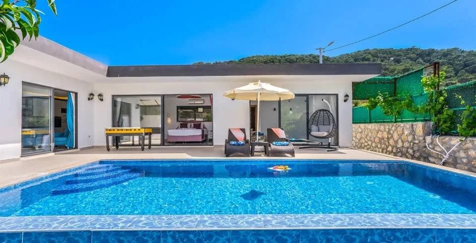 Kaş Sarıbelen'de Doğanın Kalbinde, Isıtmalı Havuzlu, Saunalı Villa görsel 2