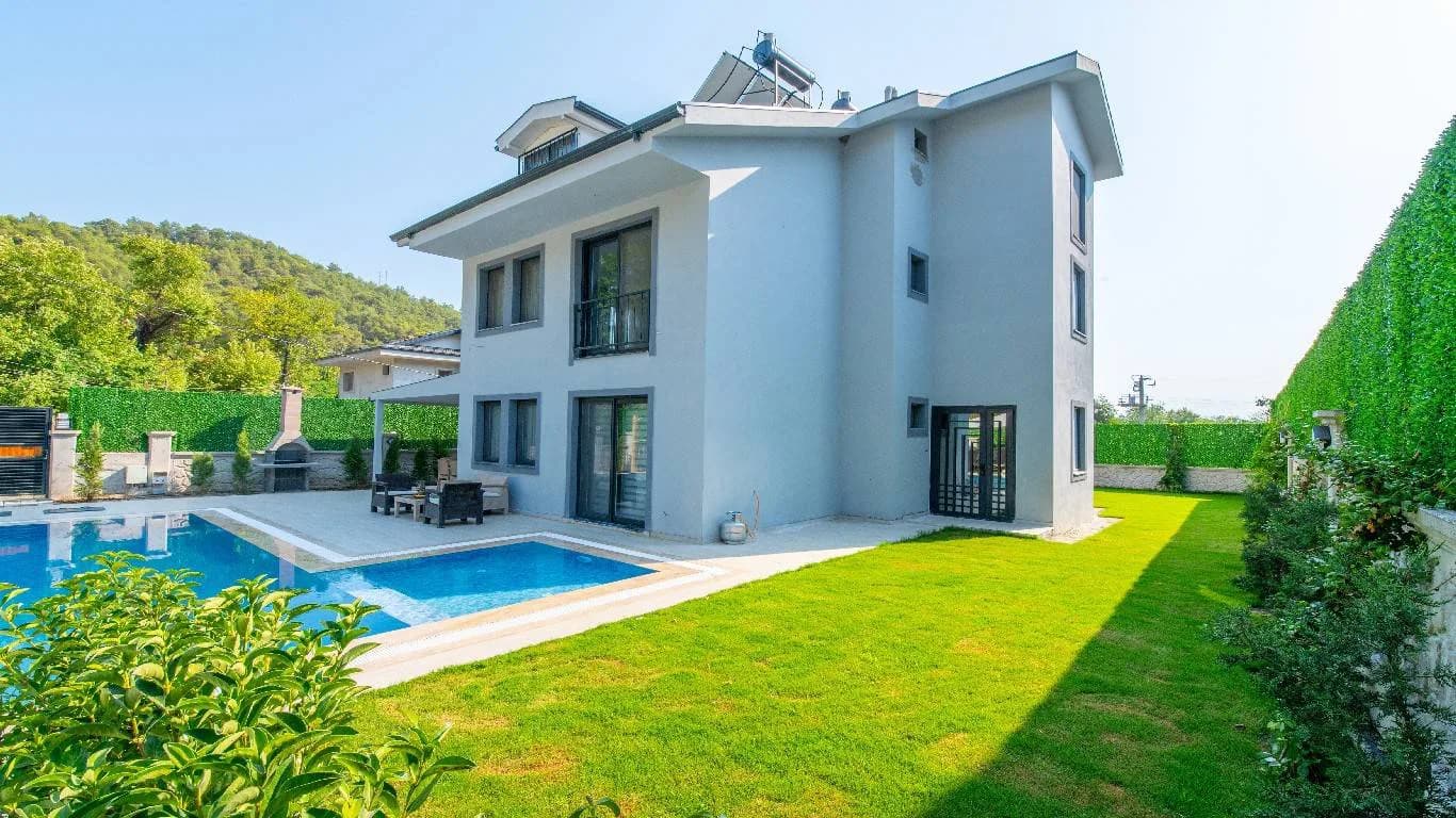 Fethiye İnlice'de Kalabalık Ailelere Uygun, Özel Havuzlu, 6+1 Villa görsel 2