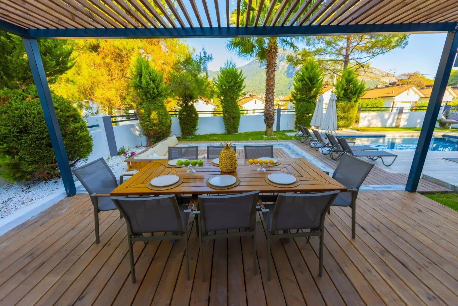 Fethiye Ölüdeniz'de Modern Tasarımlı, Özel Havuzlu, 4+1 Konforlu Villa görsel 3