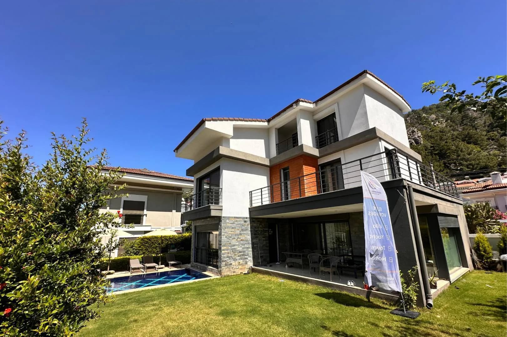 Muğla Marmaris'te Denize Yakın, Özel Havuzlu, Lüks Villa görsel 2