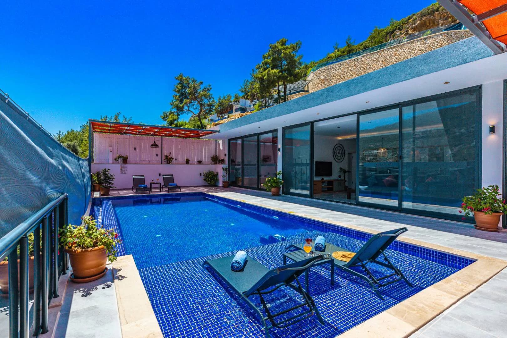 Kaş İslamlar'da Doğa İçerisinde, Özel Havuzlu, Lüks Villa görsel 2
