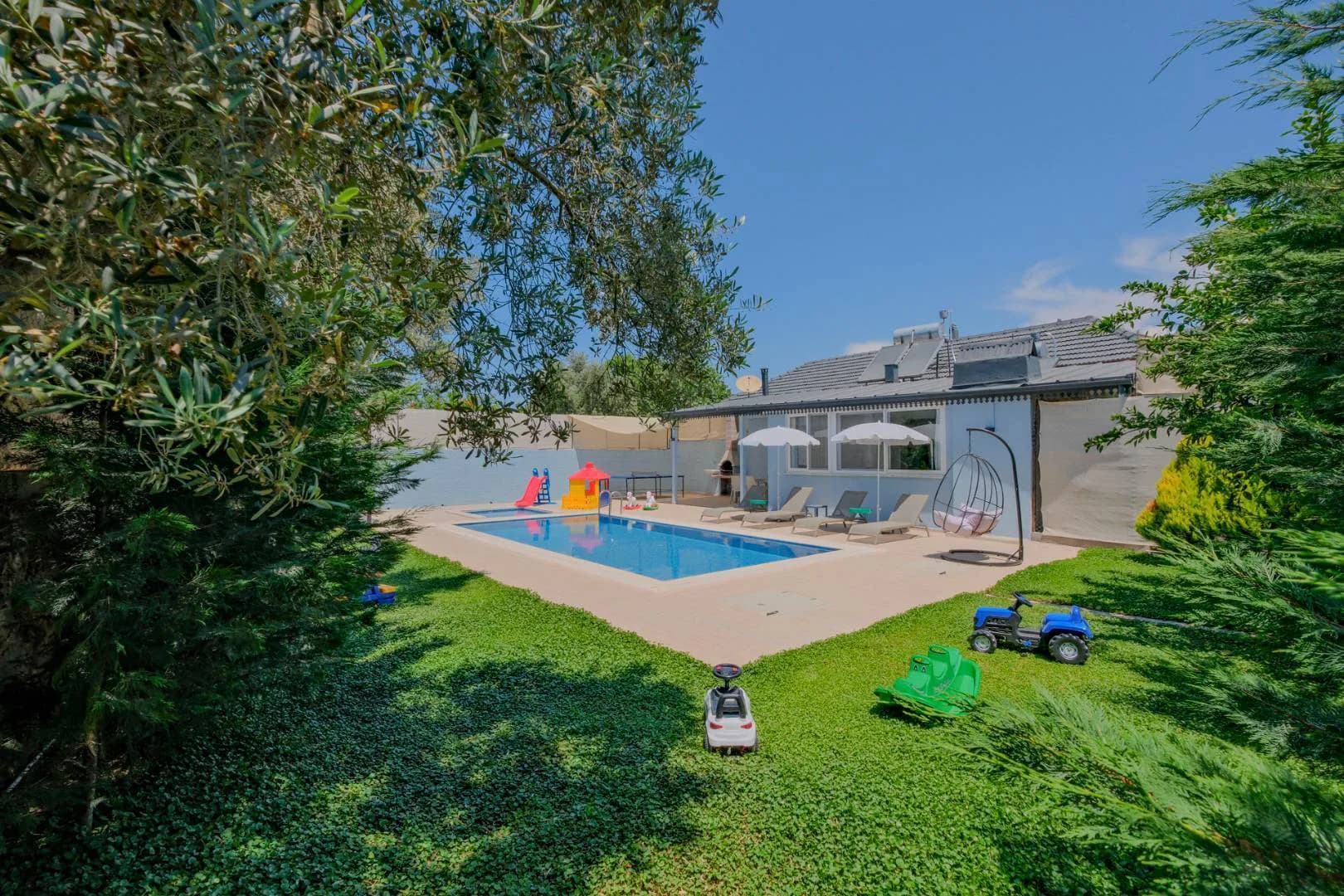 Muğla Fethiye'de Yeşillikler İçerisinde, Özel Havuzlu, Kiralık Villa görsel 3