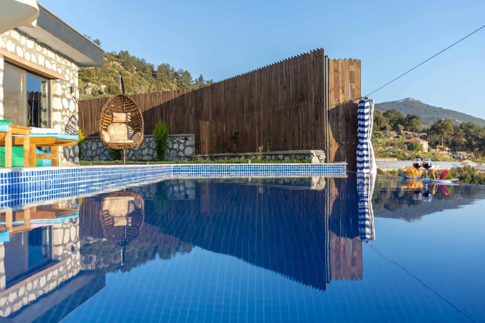 Kaş Aklar'da Doğayla Baş Başa, Özel Havuzlu, Modern Villa görsel 3