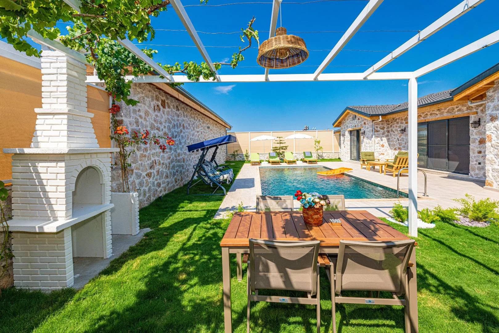 Fethiye Eldirek'te Taş Mimarili, Özel Havuzlu, 4 Kişilik Villa görsel 3