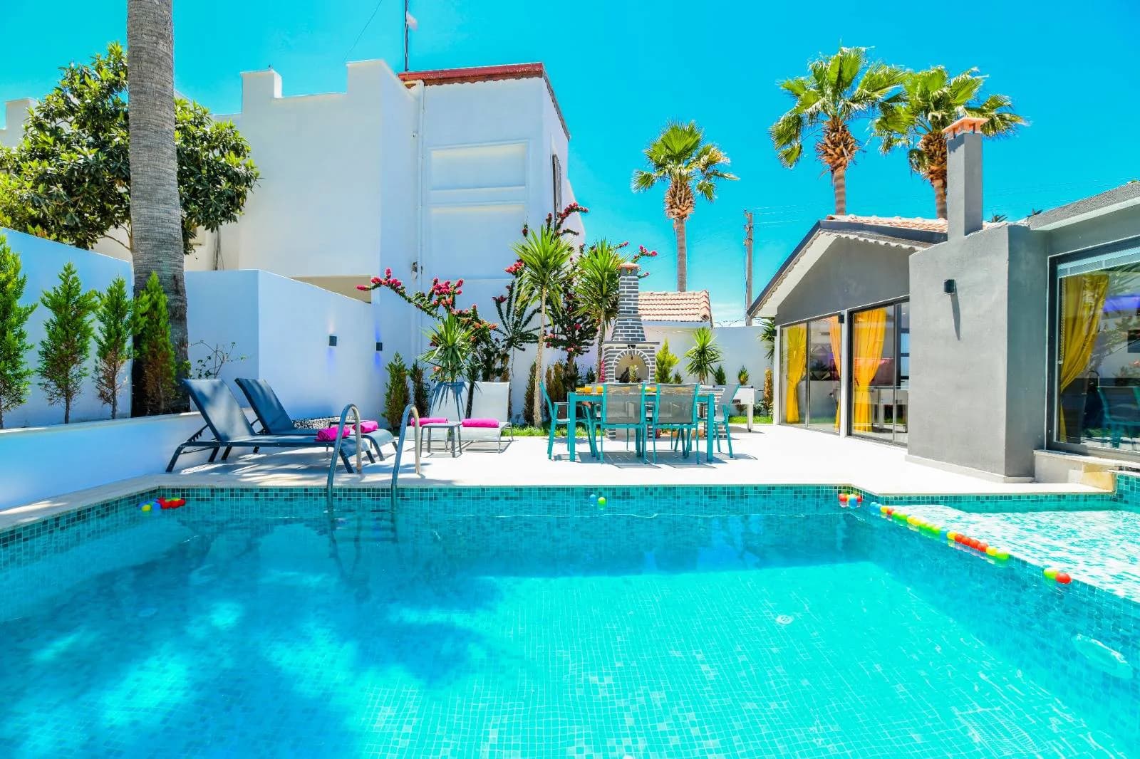 Kaş Gelemiş'te Muhteşem Doğada, Isıtmalı Havuzlu, Jakuzili Villa görsel 2