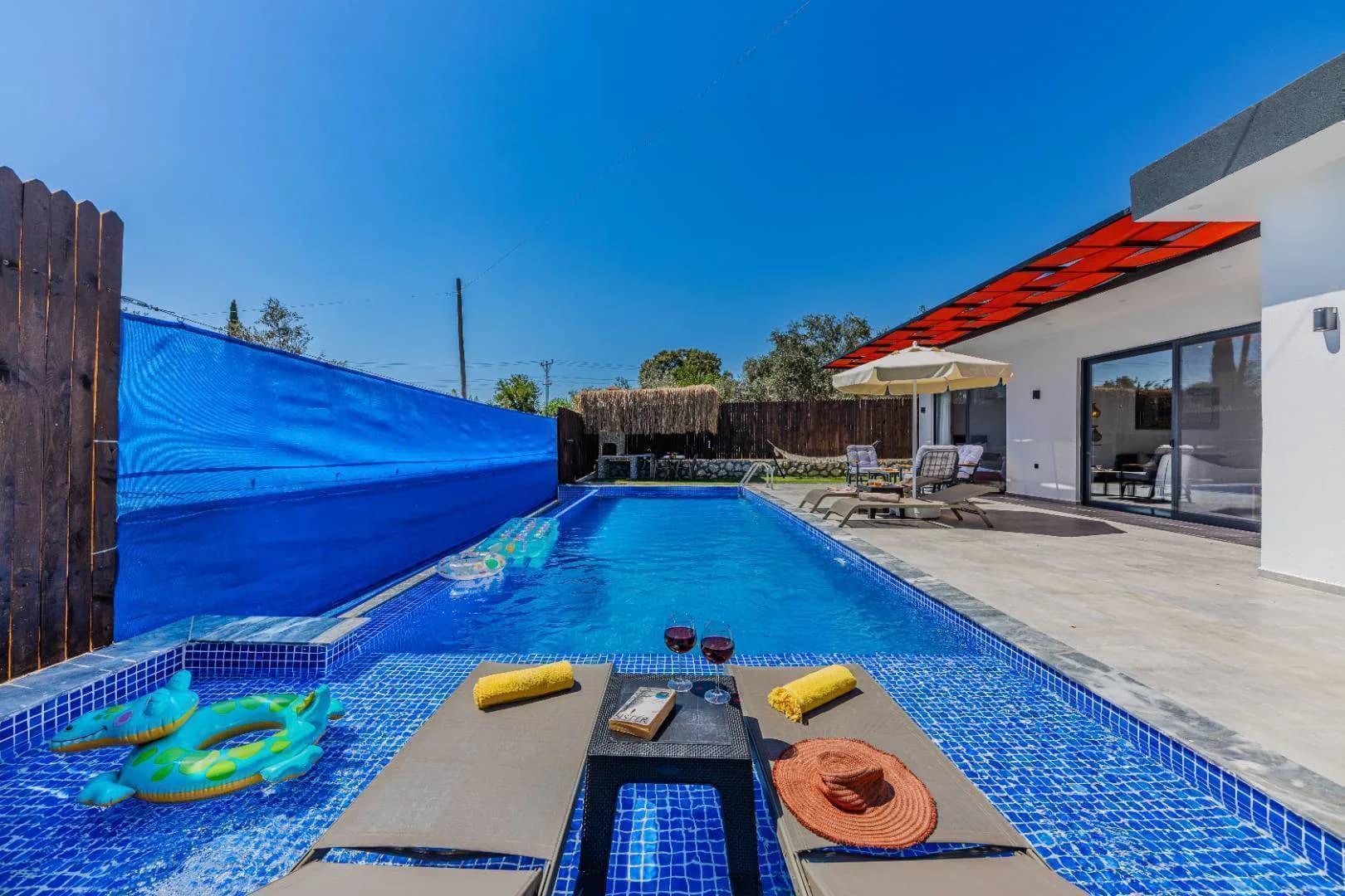 Kaş Çayköy'de Huzurlu Doğanın İçerisinde, Özel Havuzlu, Jakuzili Villa görsel 3