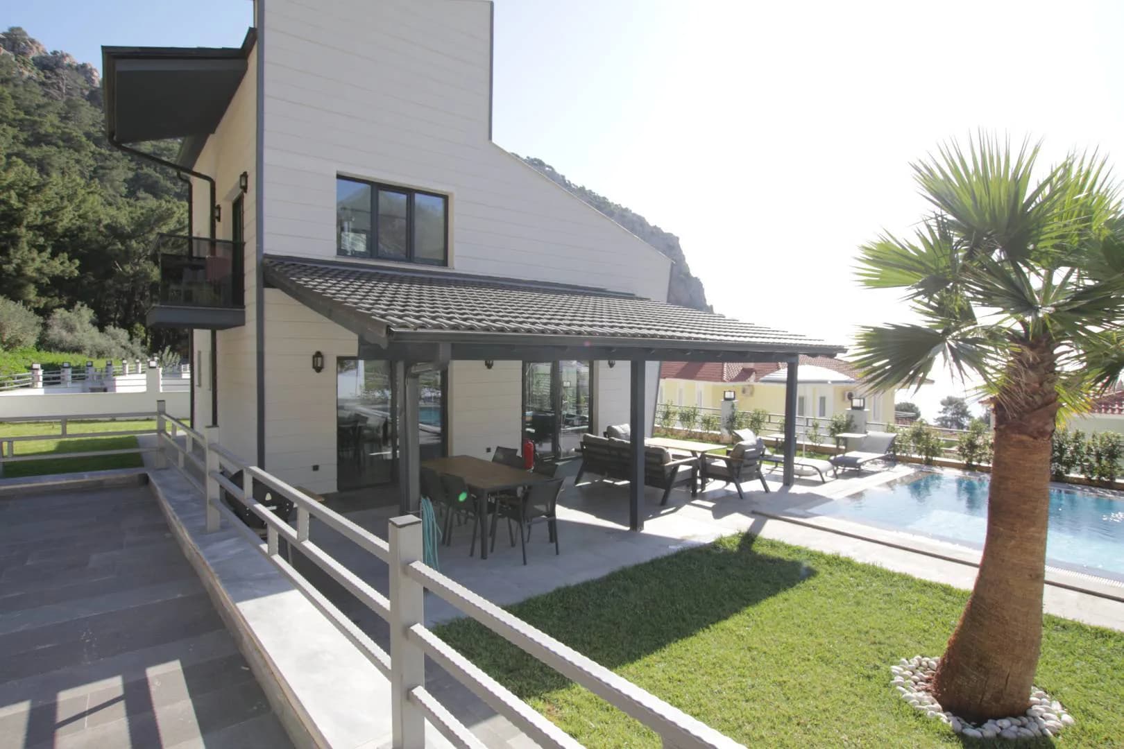 Marmaris Turunç'ta Kalabalık Ailelere Uygun, Özel Havuzlu, Kiralık Villa görsel 3